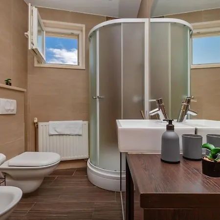 Stylish Two Bedroom Apartment&Garage Parking Place Dubrovnik Kültér fotó
